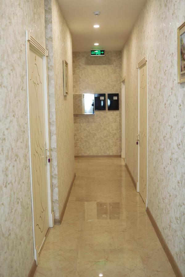 Midcity Hotel Baku Eksteriør bilde