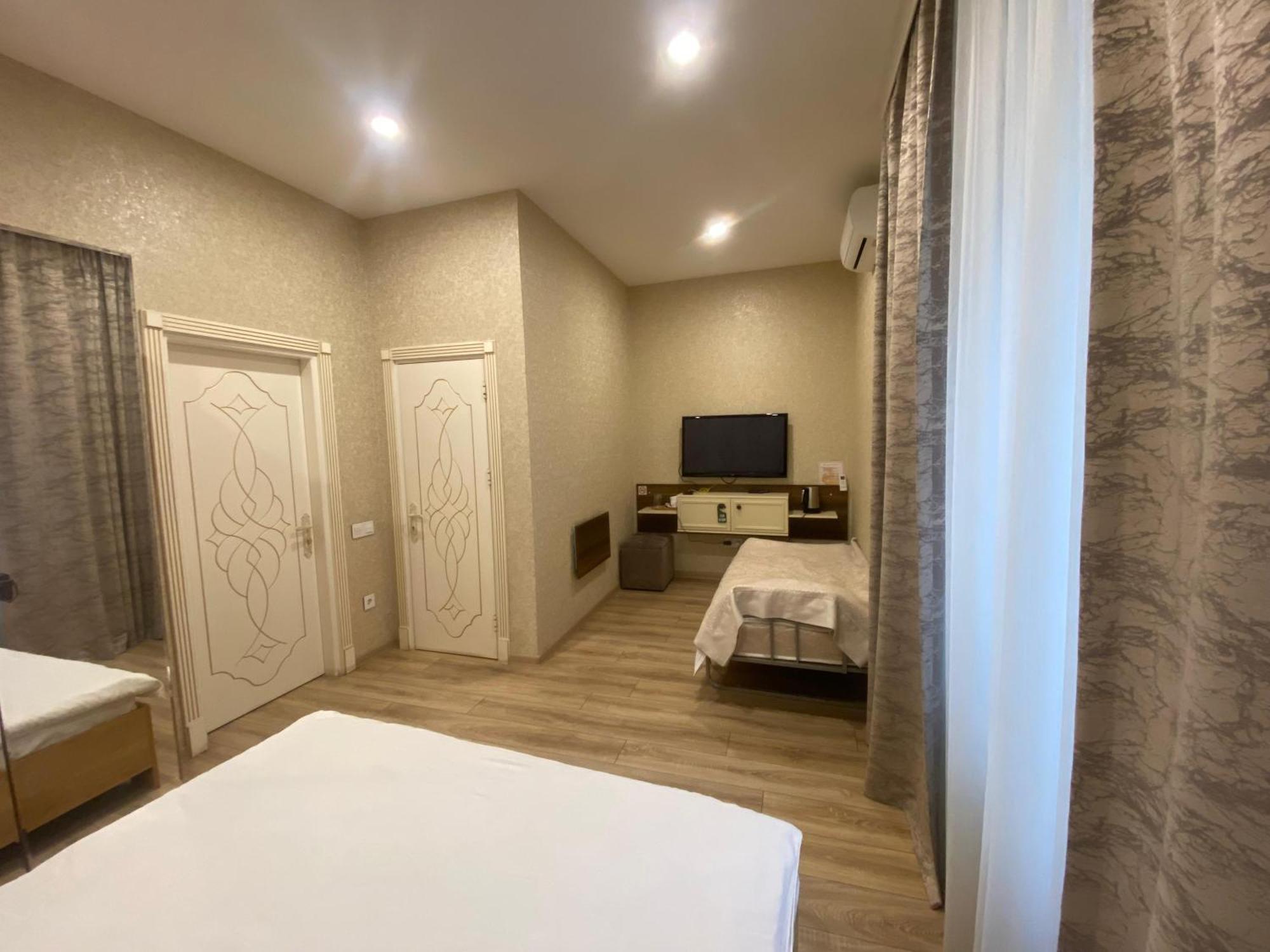 Midcity Hotel Baku Eksteriør bilde